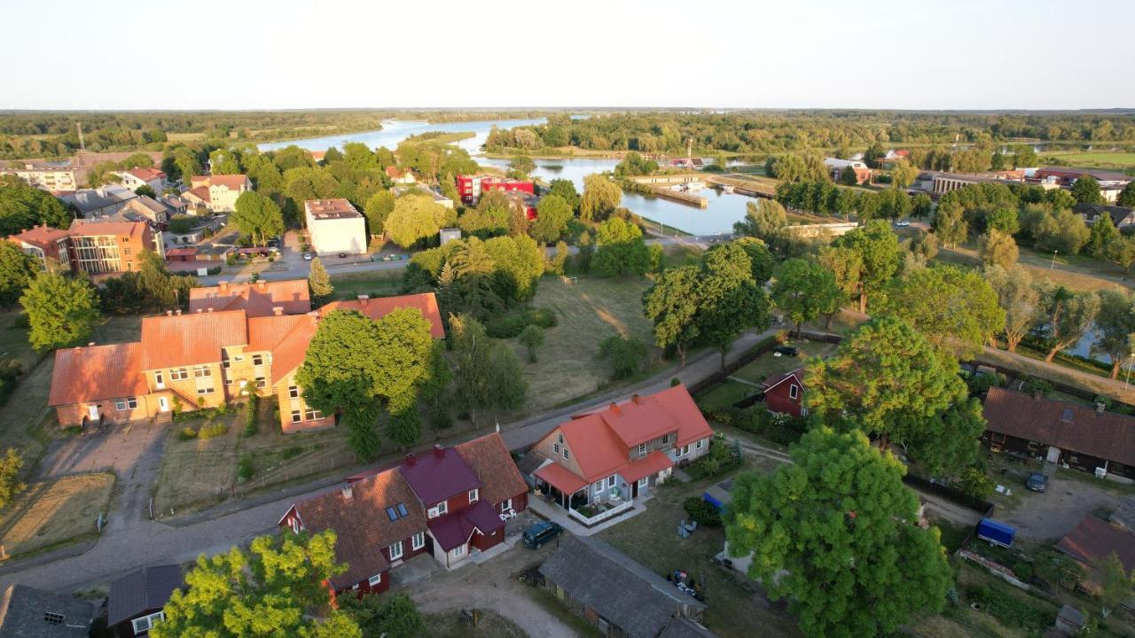 Rusnes Pakalnes Apartamentai Exterior foto